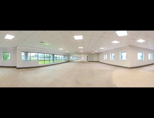 3,817M² OFFICE TO LET IN VORNA VALLEY